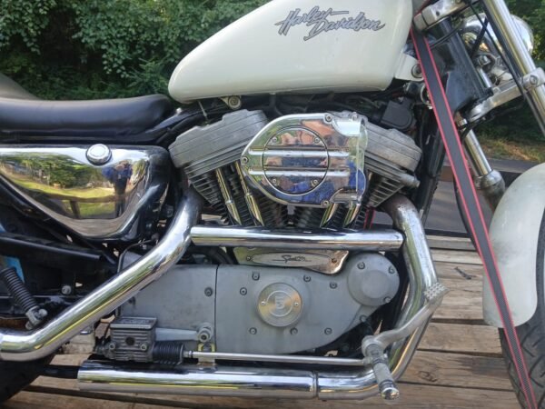 Harley-Davidson Motorcycle - Image 4