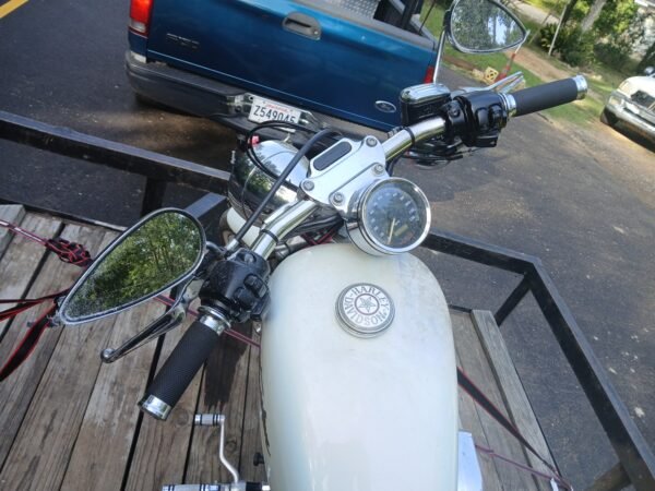 Harley-Davidson Motorcycle - Image 9