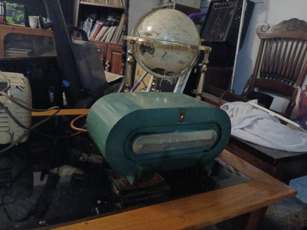 Zenith Model S-19421 AM Tube Radio /// Classic 50's - Image 7