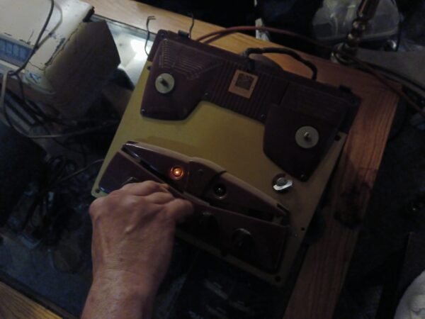 Ampro Corp. Magnetic Tape Recorder 731 /// Classic 50's - Image 3